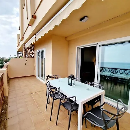 Sky & Blue Horizon Appartement